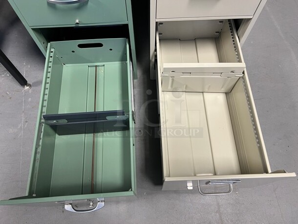 2 Metal Filing Cabinets. 15x25x52, 15x29x52. 2 Times Your Bid! (room 130) - Image 2 of 6