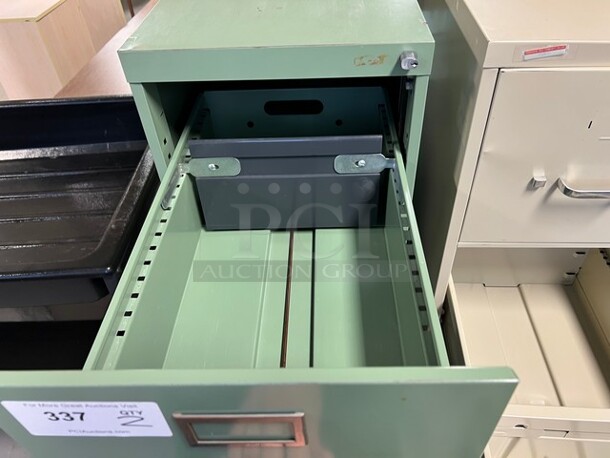 2 Metal Filing Cabinets. 15x25x52, 15x29x52. 2 Times Your Bid! (room 130) - Image 5 of 6