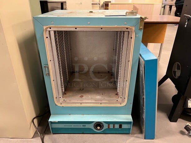 Matheson Scientific Metal Single Door Unit. 24x23.5x34. (room 130) 