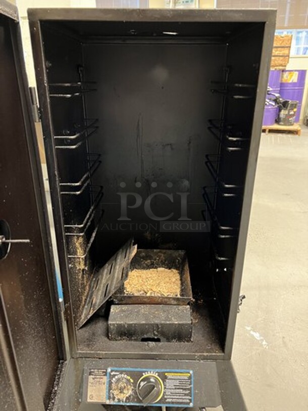 Weston Propane Gas Powered Smoker Cabinet. 21x21x39. (room 130) - Image 3 of 7