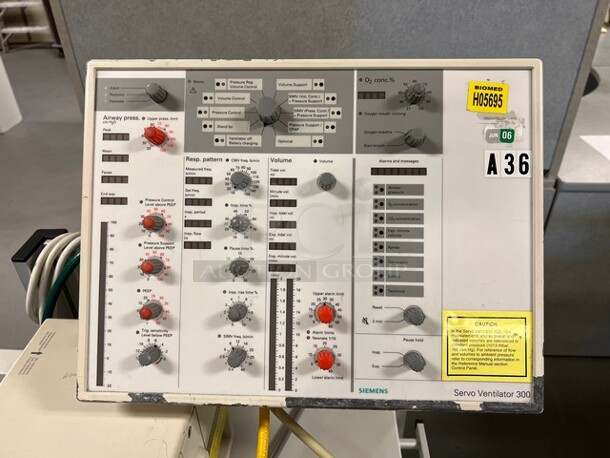 Siemens Servo Ventilator 300 Metal Floor Style Ventilator. 22x26x50. (room 130) - Image 3 of 7