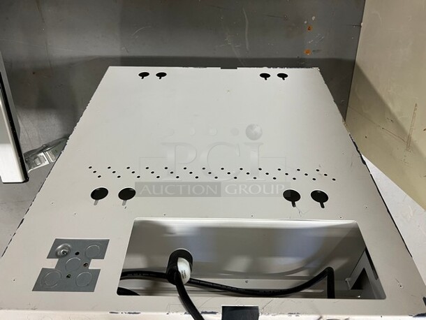 White Metal Box. 25x9x29. (room 130) - Image 4 of 5
