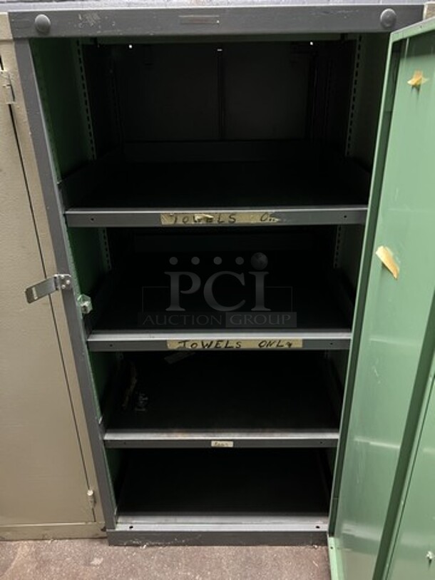 3 Metal Single Door Cabinets. 30x28x59. 3 Times Your Bid! (room 126) - Image 4 of 5
