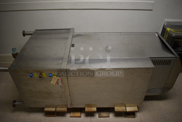 Vulcan Stainless Steel Commercial Natural Gas Powered Double Deck Steam Cabinet. BUYER MUST REMOVE. 24x36x77. (Clearview Elementary - Upstairs Hallway) - Image 4 of 8