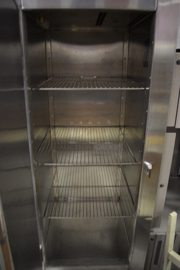 Traulsen Model RHT 1-32WUT Stainless Steel Commercial Single Door Reach In Cooler w/ Metal Racks. 115 Volts, 1 Phase. 29.5x35x82. (Clearview Elementary - Gym) - Image 4 of 6