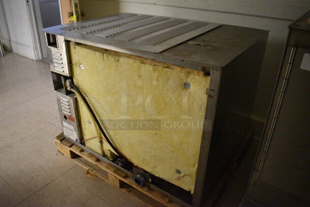 Groen Stainless Steel Commercial Steam Cabinet w/ Metal Racks. Goes GREAT w/ Lot 5! BUYER MUST REMOVE. 43x33x31. (Clearview Elementary - Upstairs Hallway) - Image 3 of 8