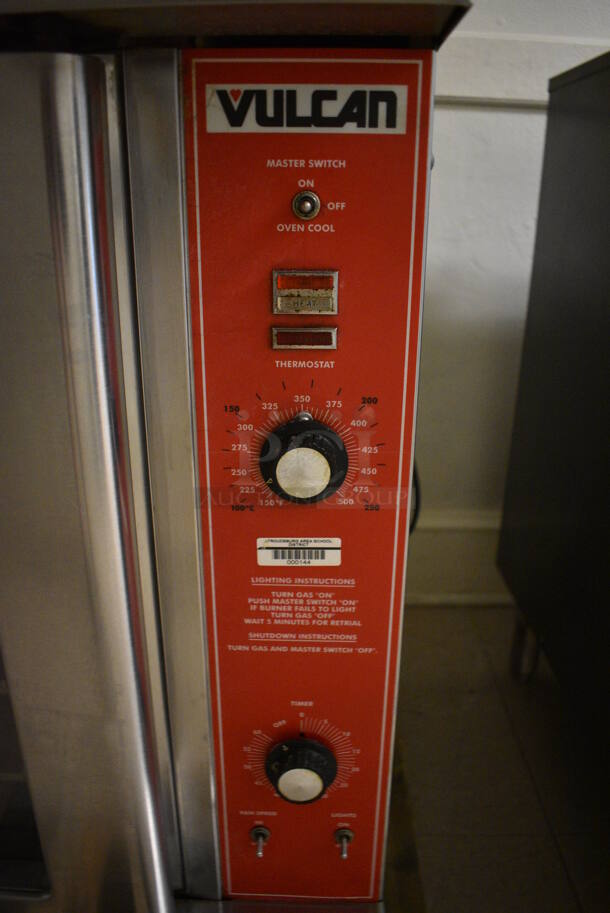 Vulcan Stainless Steel Commercial Gas Powered Full Size Convection Oven w/ View Through Doors, Metal Oven Racks and Thermostatic Controls. Goes GREAT w/ Lot 7! BUYER MUST REMOVE. 40.5x34x31. (Clearview Elementary - Upstairs Hallway) - Image 4 of 7