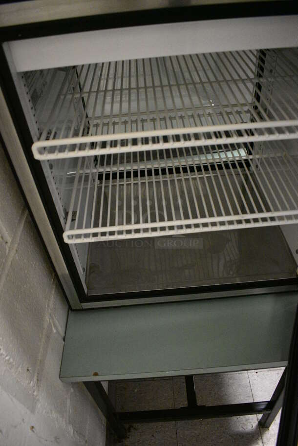 True Model GDM-05PT-S Metal Commercial Mini Cooler Merchandiser. 115 Volts, 1 Phase. 24x24x36. (Clearview Elementary - Gym) - Image 3 of 6