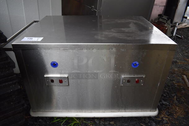 Servolift Eastern Model P5-10-2 Stainless Steel Commercial Warming Holding Cabinet on Commercial Casters. BUYER MUST REMOVE. 120 Volts, 1 Phase. 32x24x21. (stadium) - Image 6 of 8