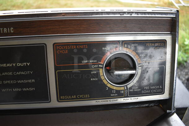 General Electric Metal Top Load Washer. BUYER MUST REMOVE. 27x25x44. (stadium) - Image 7 of 10