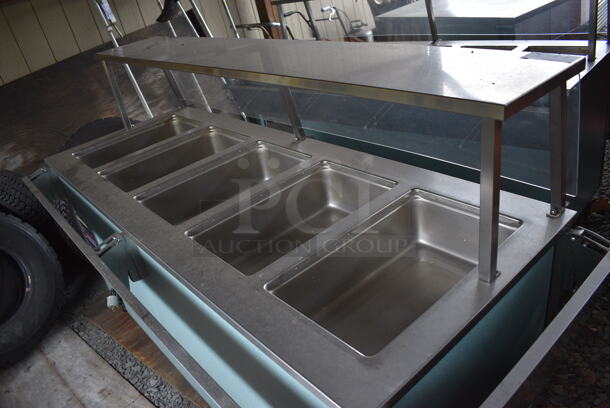 Vollrath Model 37050-2494-CNB Stainless Steel Commercial Electric Powered 5 Well Steam Table w/ Sneeze Guard and Tray Slide on Commercial Casters. BUYER MUST REMOVE. 208 Volts, 1 Phase. 92.5x48x48. (stadium) - Image 5 of 8