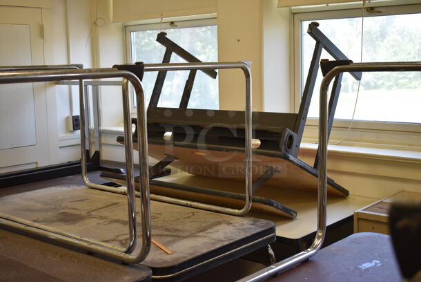19 Various Tables / Desks. BUYER MUST REMOVE. Includes 60x24x27. 19 Times Your Bid! (Clearview Elementary - Room 12) - Image 4 of 4