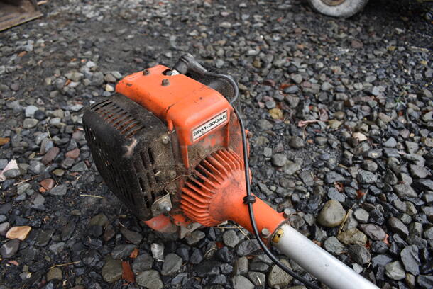 Echo Model SRM-300AE String Trimmer Weed Whacker. BUYER MUST REMOVE. 22.5x69x16. (stadium) - Image 6 of 11