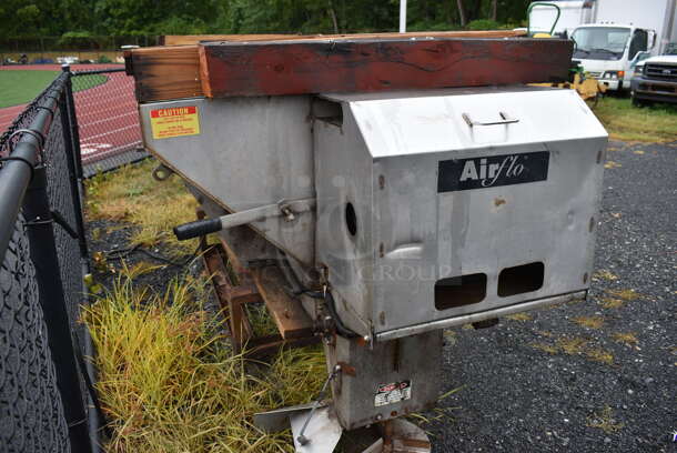 Airflo Model PSV-8E-SS Metal Commercial Salt Spreader. BUYER MUST REMOVE. 115.5x56x54. (stadium) - Image 6 of 9