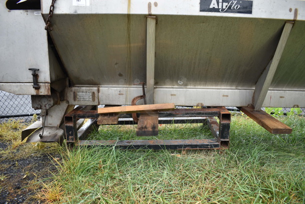 Airflo Model PSV-8E-SS Metal Commercial Salt Spreader. BUYER MUST REMOVE. 115.5x56x54. (stadium) - Image 11 of 11