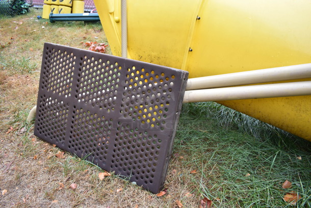 ALL ONE MONEY! Lot of 2 Various Playground Slides, Platform and Pieces. BUYER MUST REMOVE. Includes 43x44x144. (stadium) - Image 7 of 10