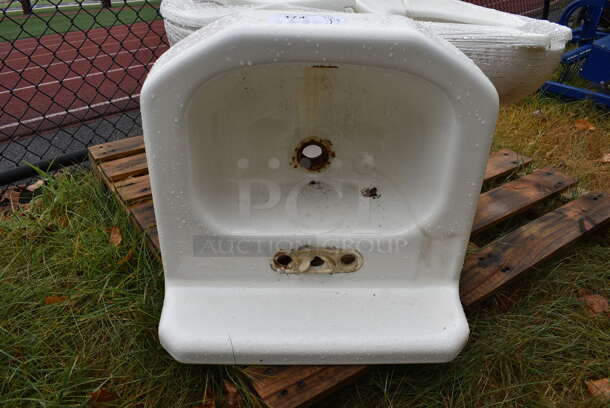 ALL ONE MONEY! Pallet Lot of Single Bay Wall Mount Sink and 2 Toilets. BUYER MUST REMOVE. Includes 19.5x18.5x11. (stadium) - Image 2 of 6