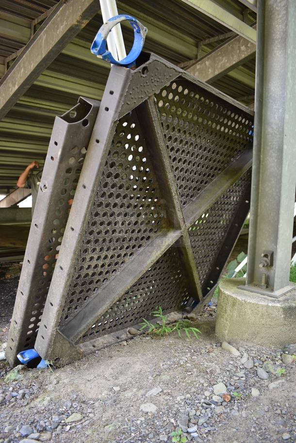 ALL ONE MONEY! Lot of 2 Platforms to Playground. BUYER MUST REMOVE. 48x48x3. (Stadium) - Image 3 of 7