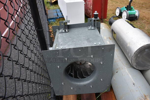 ALL ONE MONEY! Pallet Lot of Various Items Including Gas Syphon Tube Tank, 2 Carbon Dioxide Tanks and Blower. BUYER MUST REMOVE. Includes 9x9x57. (stadium) - Image 10 of 10