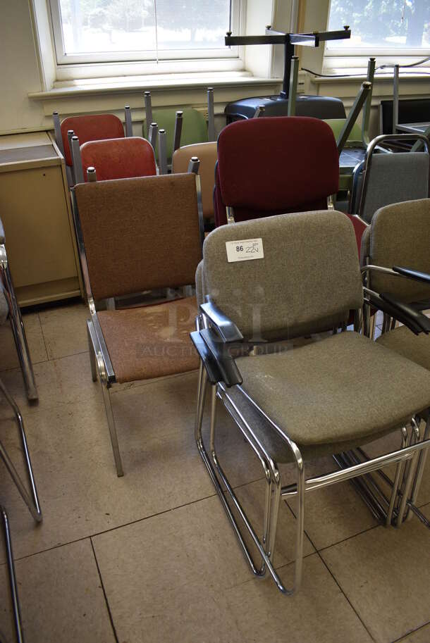 22 Various Chairs. BUYER MUST REMOVE. Includes 20x21x33. 22 Times Your Bid! (Clearview Elementary - Room 7) - Image 3 of 6