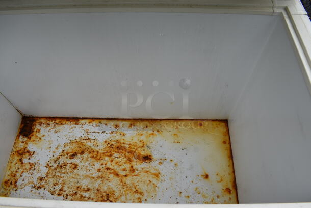 Electrolux Model FFC20C4AW1 Chest Freezer. BUYER MUST REMOVE. 115 Volts, 1 Phase. 61.5x27.5x35. Unit Does Not Power On. (stadium) - Image 4 of 8
