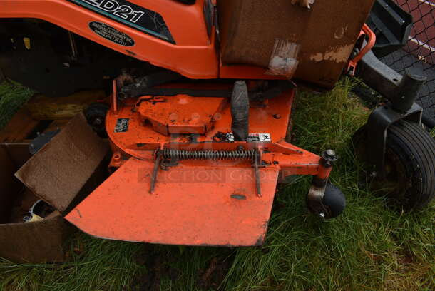 Kubota Model ZD21 Metal Commercial Diesel Powered Zero Turn Mower. Unit Needs a New Transmission and 2 Hydrostatic Units. BUYER MUST REMOVE. 72x86x81 - Image 11 of 12