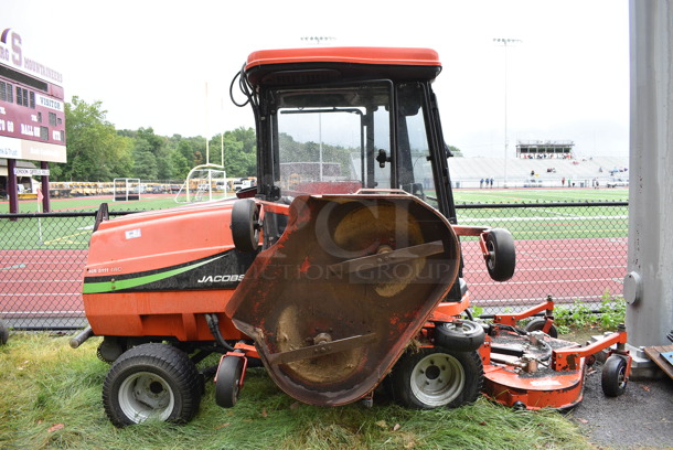 2005 Jacobsen Model HR 5111 4WD Metal Commercial Riding Lawn Mower. Good Working Order, Has a Hydraulic Hose Leak on Cutting System. BUYER MUST REMOVE. 60x147x88. (stadium) - Image 7 of 12