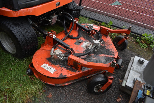 2005 Jacobsen Model HR 5111 4WD Metal Commercial Riding Lawn Mower. Good Working Order, Has a Hydraulic Hose Leak on Cutting System. BUYER MUST REMOVE. 60x147x88. (stadium) - Image 8 of 12