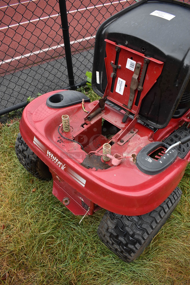 White Outdoor Model 13C0616G190 Turbo Cooling LT1650 Hydro Riding Lawnmower. Comes w/ 1 Key. BUYER MUST REMOVE. 36x63x40. (stadium) - Image 8 of 12