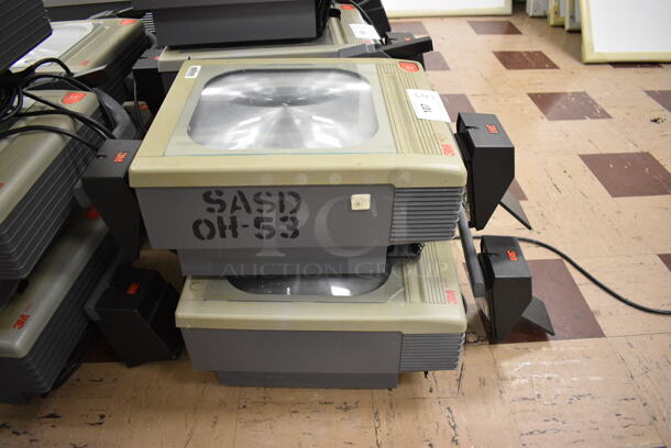 5 3M Overhead Projectors. Includes 9050 and 9060. 16x17x22. 5 Times Your Bid! (Clearview Elementary - Room 1) - Image 3 of 4