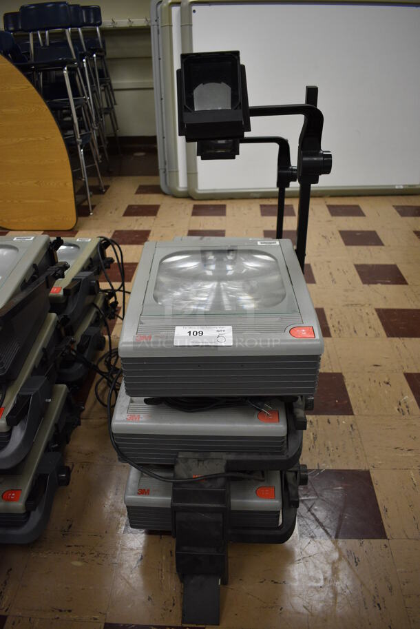 5 3M Overhead Projectors. Includes 9060 and 9075. 16x17x22. 5 Times Your Bid! (Clearview Elementary - Room 1)