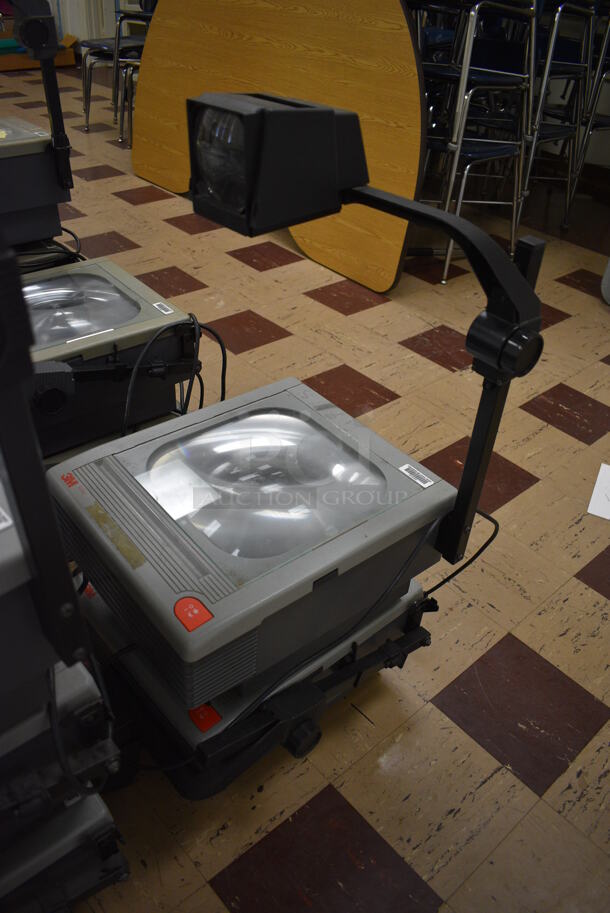 5 3M Overhead Projectors. Includes 9060 and 9075. 16x17x22. 5 Times Your Bid! (Clearview Elementary - Room 1) - Image 6 of 6