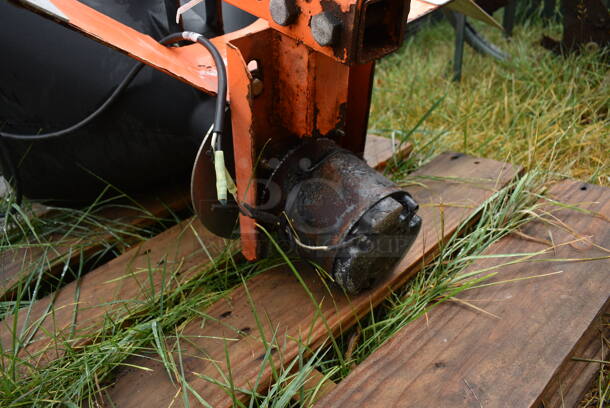 Black and Orange Metal Commercial Salt Spreader. BUYER MUST REMOVE. 35x21x39.5. (stadium) - Image 7 of 8