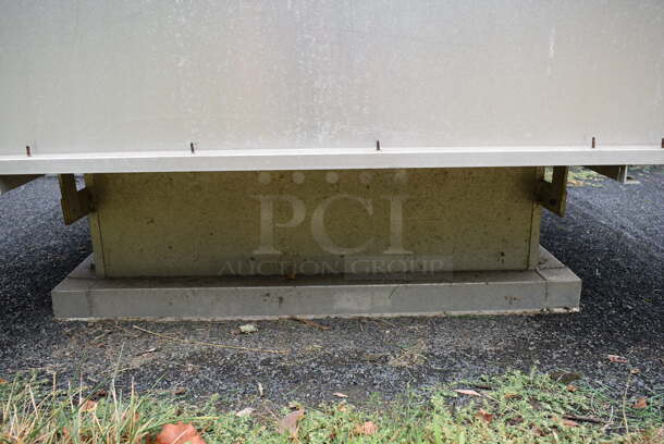 Metal Commercial Rooftop Vent Exhaust. BUYER MUST REMOVE. 73x62x32. (stadium) - Image 4 of 6
