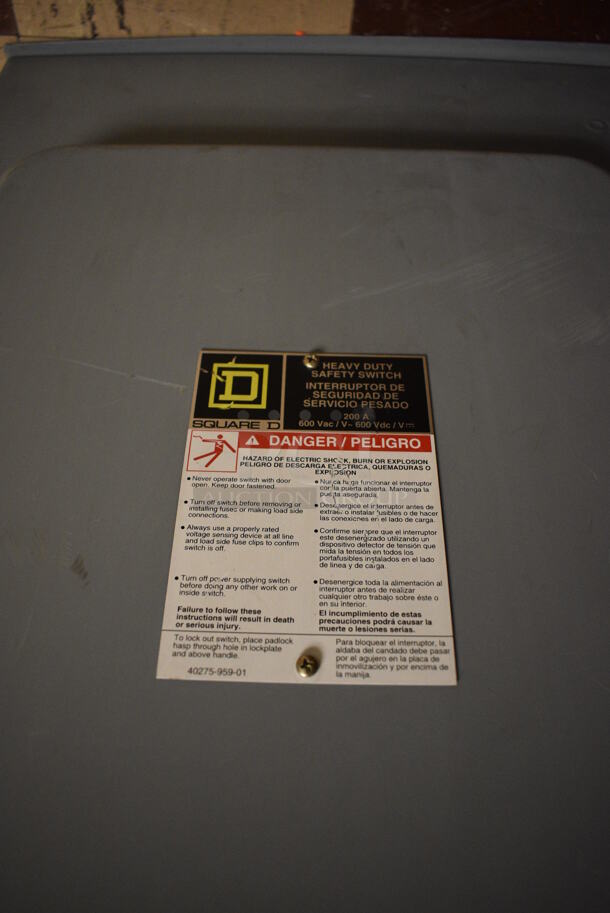 2 Square D Gray Metal Heavy Duty Safety Switch. BUYER MUST REMOVE. 19x10x29. 2 Times Your Bid! (Clearview Elementary - Upper Level Hallway) - Image 3 of 7