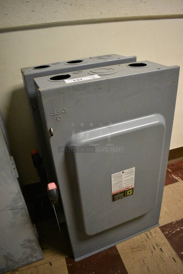 2 Square D Gray Metal Heavy Duty Safety Switch. BUYER MUST REMOVE. 19x10x29. 2 Times Your Bid! (Clearview Elementary - Upper Level Hallway) - Image 6 of 7