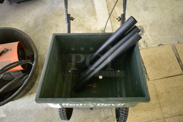 Red Devil Seed Spreader. 17x17x49. (basement) - Image 3 of 4