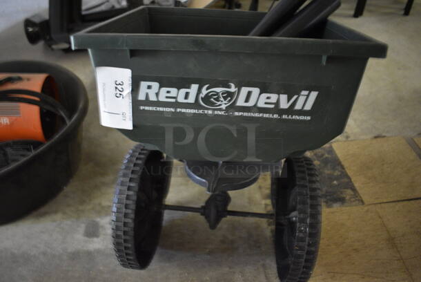 Red Devil Seed Spreader. 17x17x49. (basement) - Image 4 of 4