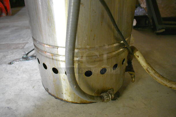 Fry-saver Model F-150 Metal Commercial Oil Filtration System. For Parts. 115 Volts, 1 Phase. 17x21x40. (basement) - Image 5 of 5