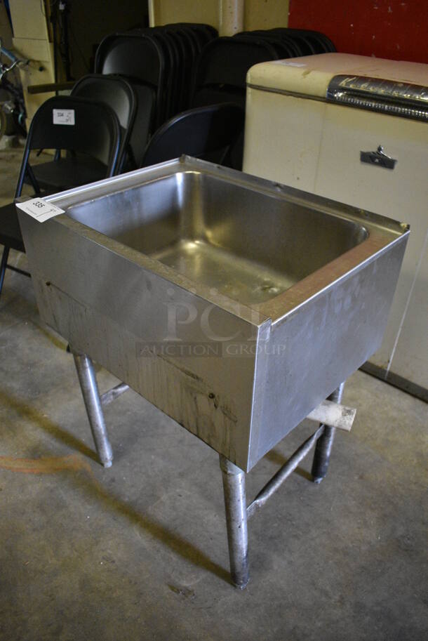 Stainless Steel Commercial Ice Bin. 24x18x28.5. (basement) - Image 3 of 3