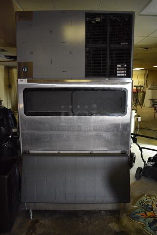 2017 Hoshizaki Model KM-1301SAH Stainless Steel Commercial Ice Head on Hoshizaki Model B-1300SS Stainless Steel Commercial Bin. BUYER MUST REMOVE. 208-230 Volts, 1 Phase. 48x42x94. Tested and Working! (basement)