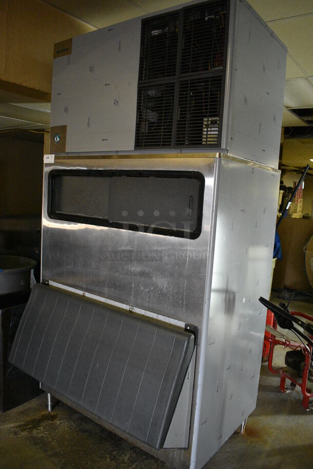 2017 Hoshizaki Model KM-1301SAH Stainless Steel Commercial Ice Head on Hoshizaki Model B-1300SS Stainless Steel Commercial Bin. BUYER MUST REMOVE. 208-230 Volts, 1 Phase. 48x42x94. Tested and Working! (basement) - Image 3 of 7