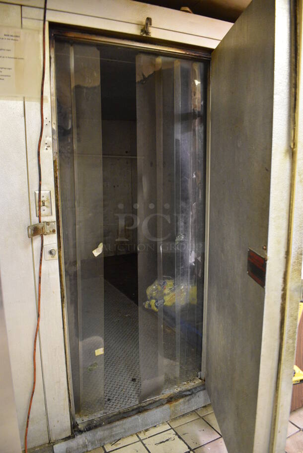 Hobart 11.5'x11.5'x7.5' Walk In Cooler Box w/ Floor, Condenser and Compressor (that is located on the roof). BUYER MUST REMOVE. (kitchen) - Image 4 of 12
