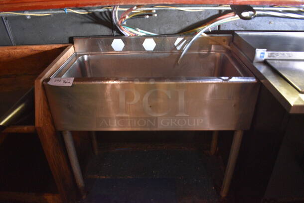 Stainless Steel Commercial Ice Bin. BUYER MUST REMOVE. 35x19x34. (upstairs)