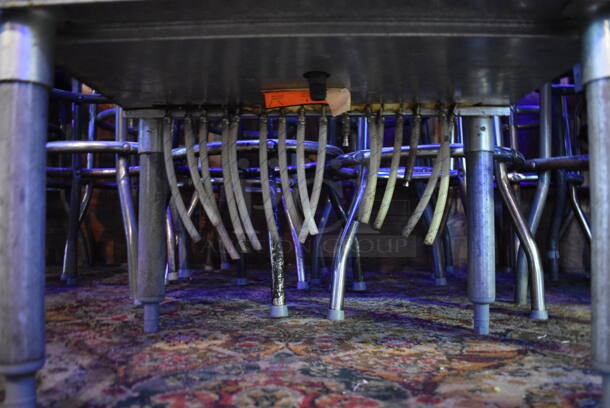 Krowne Model 18-24-7 Stainless Steel Commercial Ice Bin w/ Cold Plate. 24x18.5x33. (bar) - Image 6 of 6