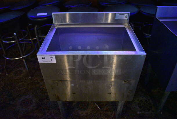 Krowne Model 18-24-7 Stainless Steel Commercial Ice Bin w/ Cold Plate. 24x18.5x33. (bar)