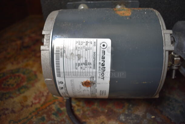 Micro Matic Model MMPP4301 Metal Commercial Glycol Chiller. Item Was in Working Condition on Last Day of Business. BUYER MUST REMOVE. 115 Volts, 1 Phase. 18x27x25. (bar) - Image 7 of 7