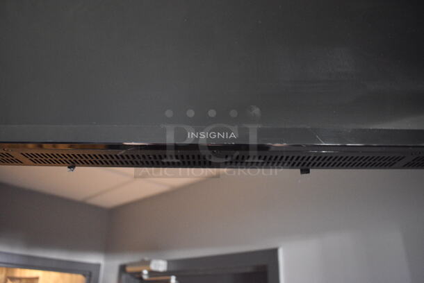 Insignia 50" Television w/ Mount. BUYER MUST REMOVE. Buyer Must Pick Up - We Will Not Ship This Item. Tested and Working! (bar) - Image 6 of 6