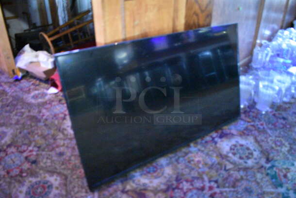 Vizio Model E500-B1 50" Television. Item Was in Working Condition on Last Day of Business. BUYER MUST REMOVE. Buyer Must Pick Up - We Will Not Ship This Item. (bar) - Image 3 of 5