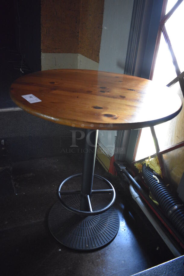 Wood Pattern Round Bar Height Table on Black Metal Table Base. 36x36x42. (bar) - Image 4 of 4